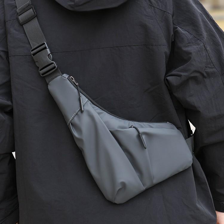 Men's Lightweight Slim-fit Triangle Crossbody Bag - Minimalist Leather Texture, Trendy Casual Single Shoulder Chest Bag.