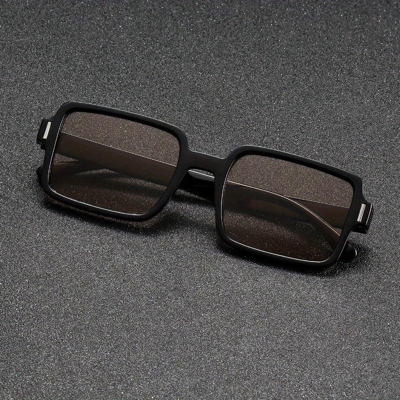 Retro Rectangular Fashion Sunglasses - Anti Glare, Durable PC Frame for Beach & Outdoor Activities, Classic Nostalgic Style, Travel