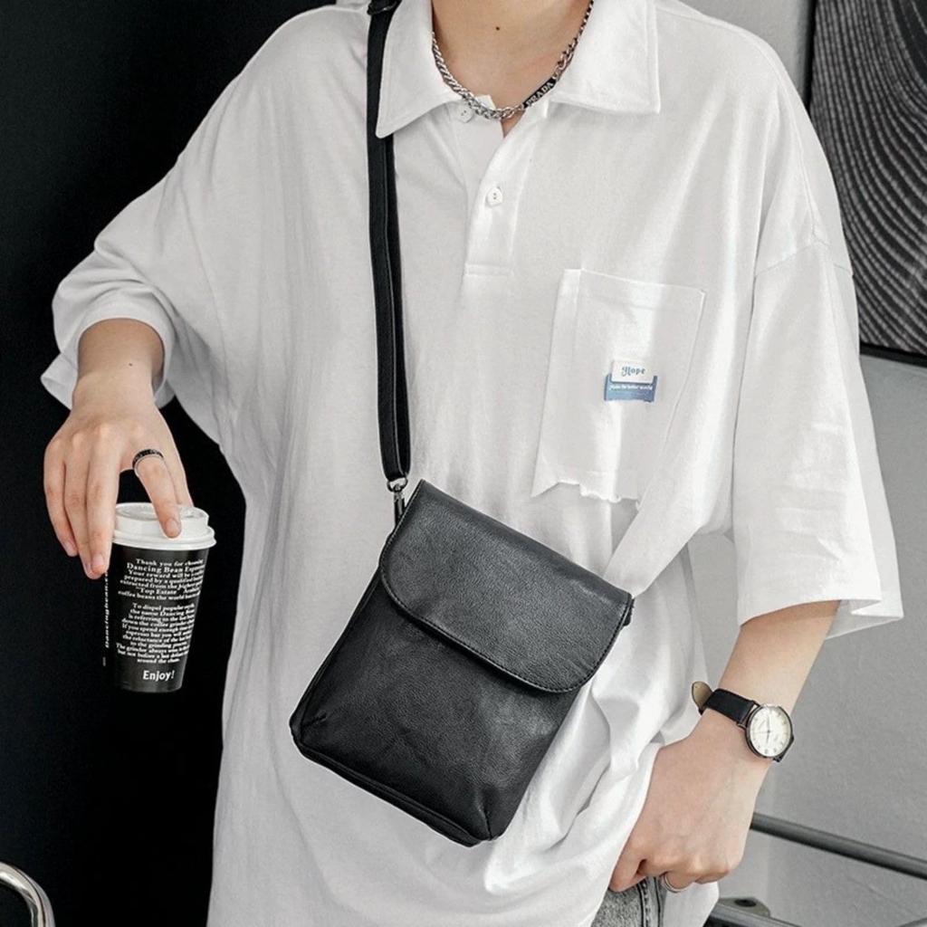 Toritotto Small Mini Sacoche Shoulder with Belt Leather and Synthetic Vertical for Commuting and Black Men's Bag, Crossbody, Lightweight, 2-Way, Loop,