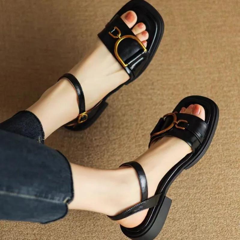 Fashion 2025 Retro Fashion Sandals Women's Summer Thin Open-toed Buckle Low-heeled Shoes Fashion Metal button Women Rubber Sandlias