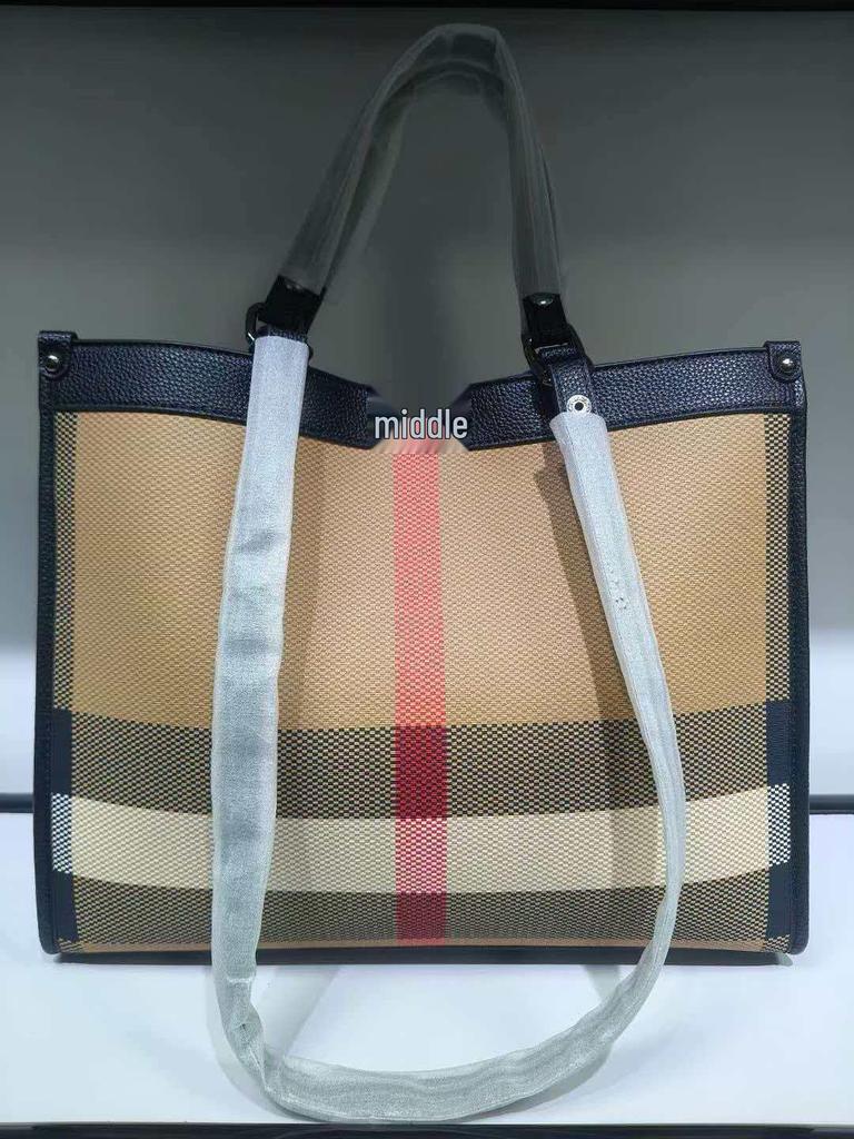 "2023 Women's Genuine Leather Plaid Shell Handbag - Versatile, Large Capacity, Shoulder & Messenger Bag"