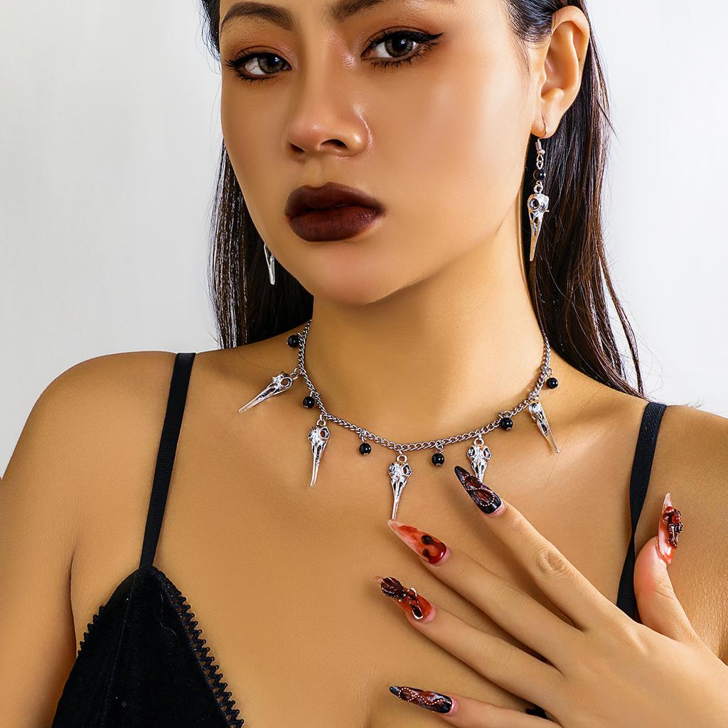 Sweet And Spicy Little Daisy Flower Rice Bead Necklace, Niche Diamond-Set Heart-Shaped Pearl Collarbone Necklace.