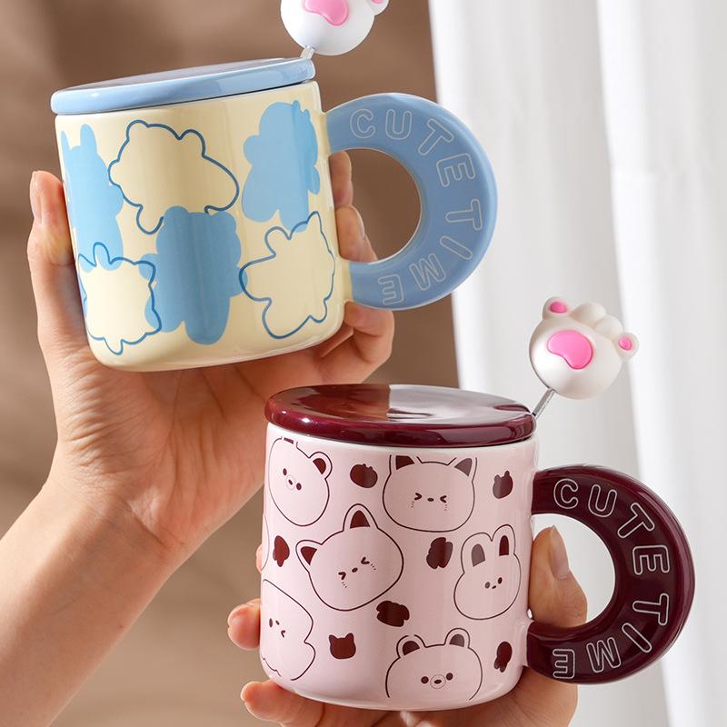 Small Gift with Lid Ceramic Cup Cartoon Doodle Mug High Value Large Capacity Cup Household Souvenir Gift Water Cup