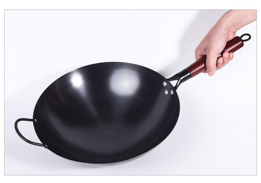 Nitrided Iron Non-Stick Rust-Proof Wok - Forged, No Coating, Round Bottom.
