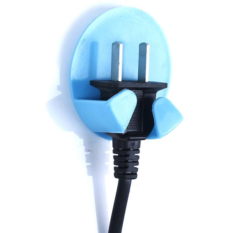 2Pcs Practical Gum Hooks Plug Hooks For Household Usage Colors Random