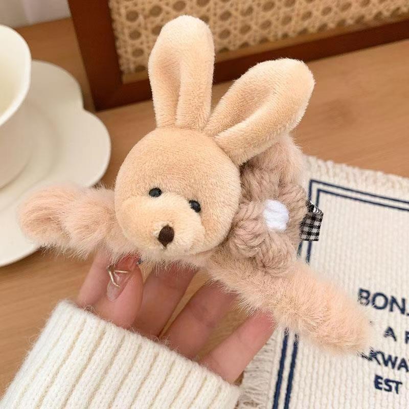 Women's Plush Cartoon Shark & Bear Hair Clips - Autumn & Winter Collection