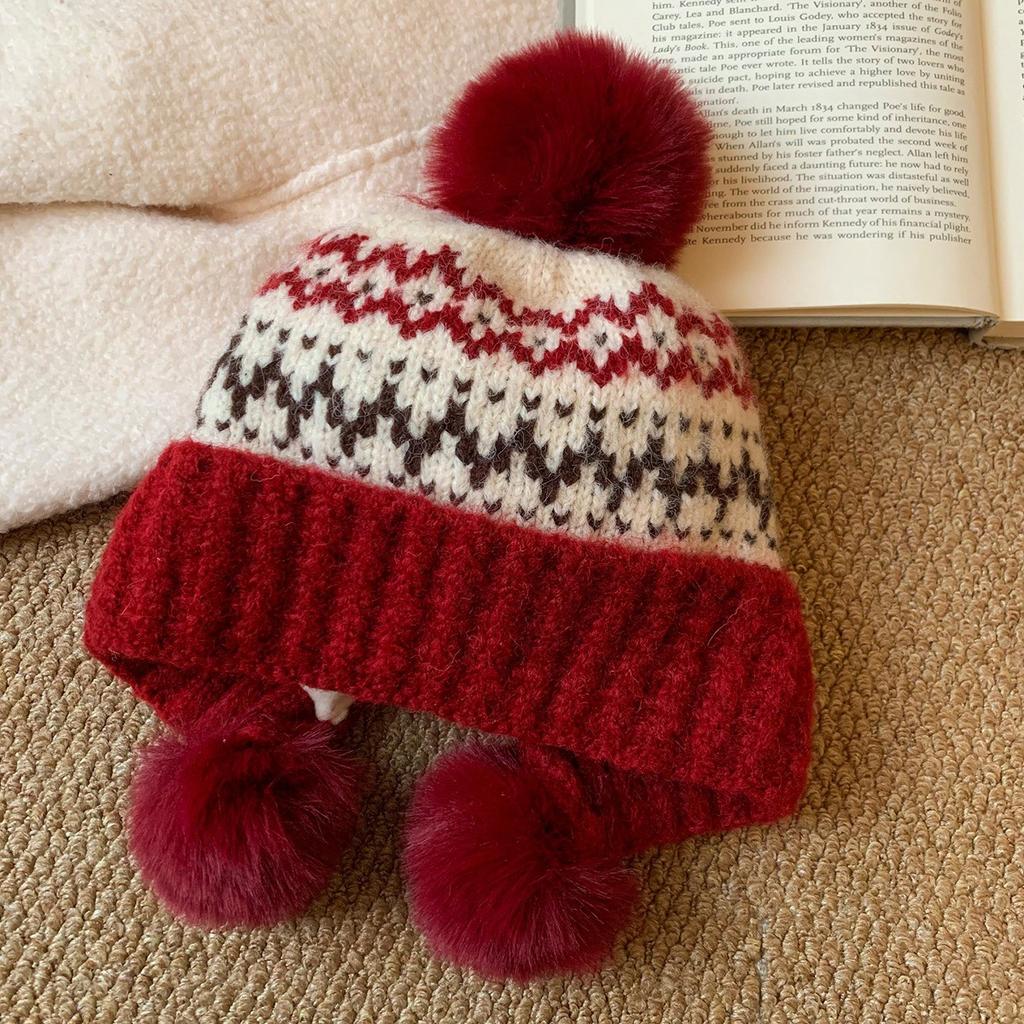 Fair Island Gray Jacquard Hairball Knitted Hat Women's Winter Thickened Warm Ear Protector Hat Small Face Cold Wool Hat