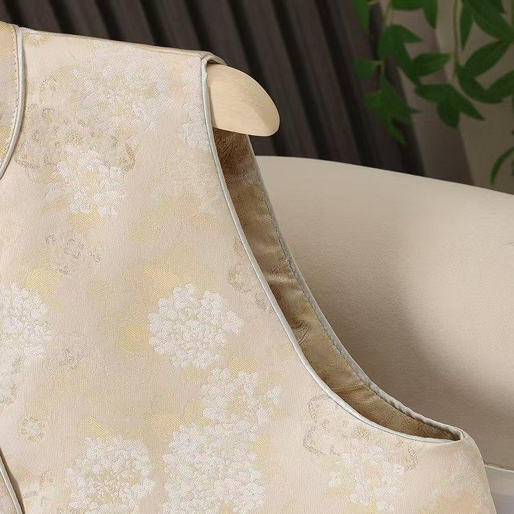 Elegant New Chinese Style Embroidered Women's Sleeveless Vest - 2026 Spring Collection
