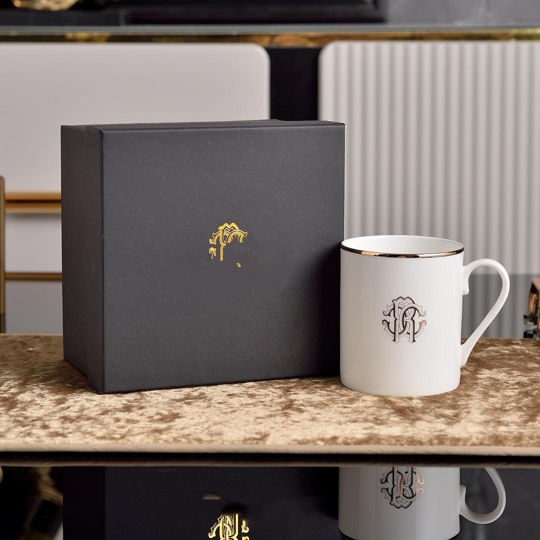 Kavoli Светлый Люкс Набор столовой посуды из костяного фарфора – Элегантный Подарочный Набор на Новоселье