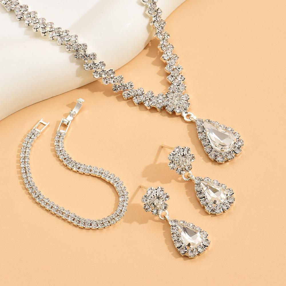 

Metal Diamond Necklace Earrings Two/Three Wedding Bridal Jewelry Set