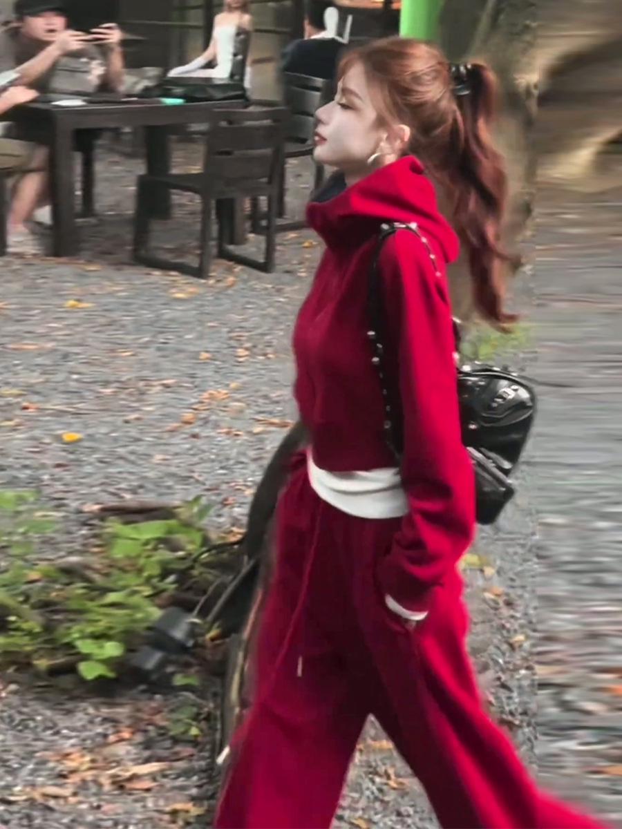 

Women s Trendy Red Autumn/Winter Fashion Casual Suit: Age-Reducing Hoodie & Long Pants Two-Piece Set S