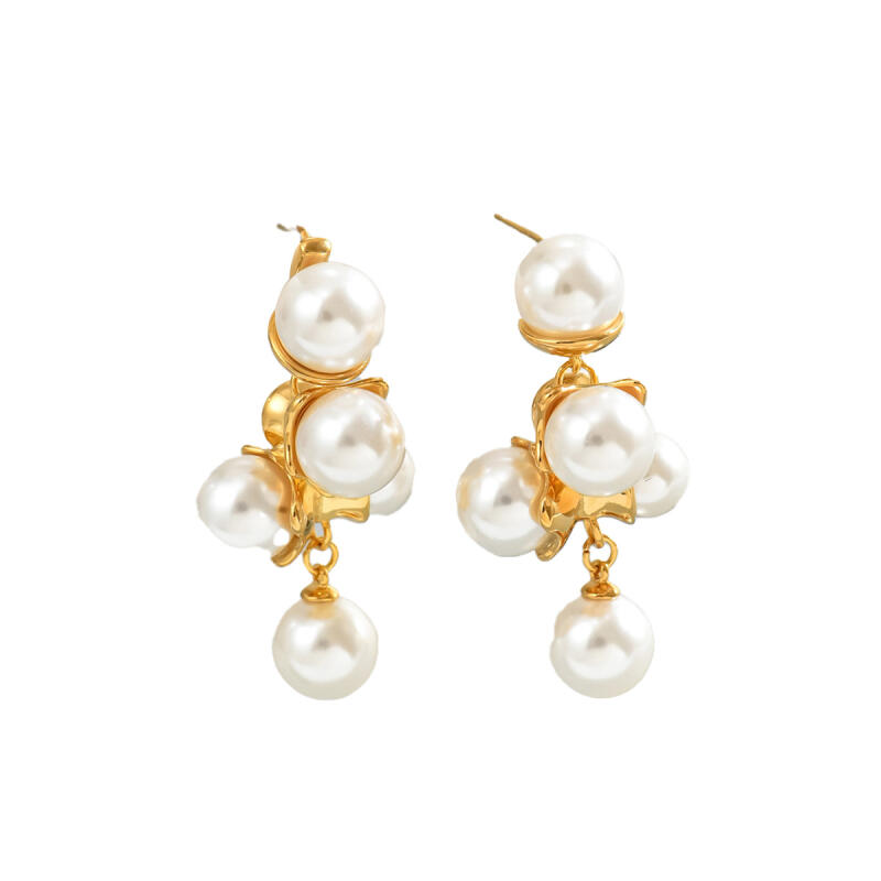French Style Vintage Simulated Pearl Dangle Earrings for Women Gifts Temperament Fine Stud Earrings Banquet Jewelry Accessories