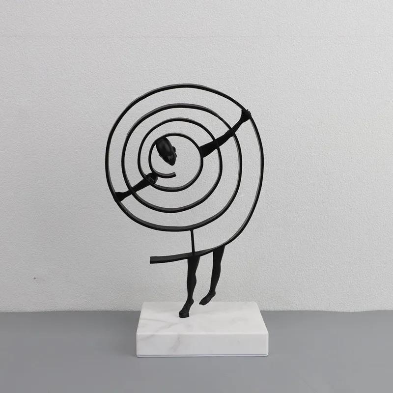 Creative Metal Abstract Human Sculpture Black Person Bedroom Study Ornament Living Room Decoration Art Home Decor Accessories