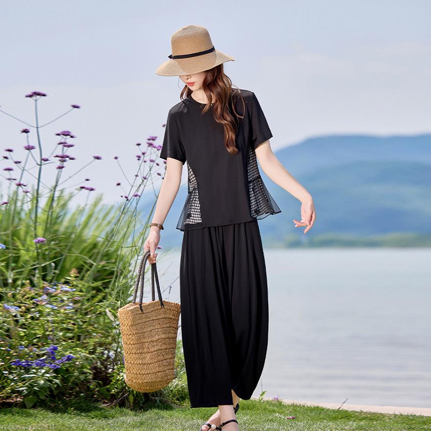 

Slightly fat middle-aged belly cover suit for women s summer new black and white plaid splicing short-sleeved wide-leg pants two-piece set XXL