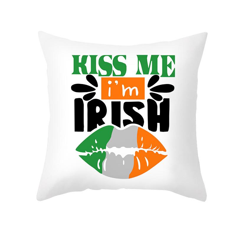 St. Patrick's Day Pillow Cover Nordic Green Four-leaf Clover Sofa Cushion Cover Peach Skin Pillow Cover
