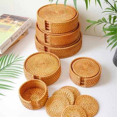 1/6 pièces Sous-verre en rotin fait à la main - Motif vigne d'automne, Dessous de plat résistant à la chaleur pour la cuisine et la salle à manger, Accessoire à thé en bois