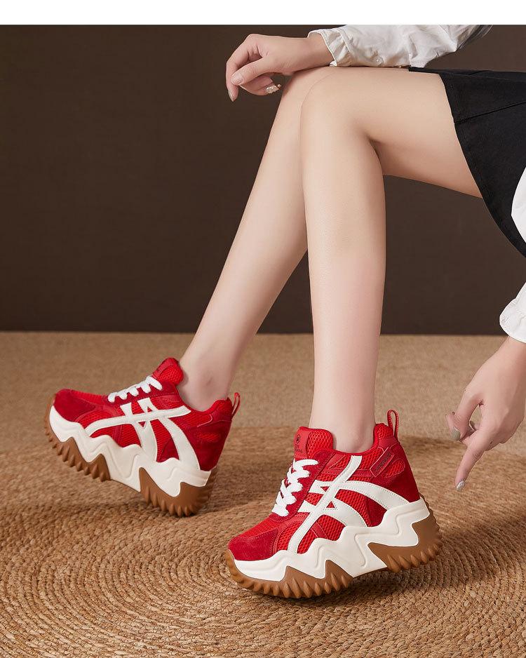 Yueyu thick-soled inner height-increasing dad shoes women's 2025 autumn new super fire, light, comfortable and versatile casual sports shoes