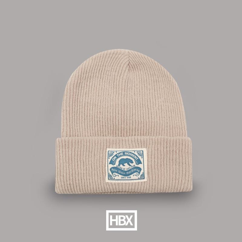 

Autumn and winter knitted wool hat female cute polar bear sticker pullover hat warm knitted melon fur hat male trend One Size