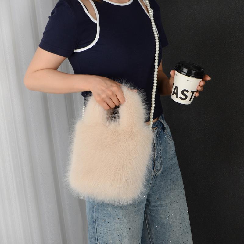 Pearl wool bag versatile messenger bag premium texture shoulder bag large capacity fox plush hand bag bucket bag
