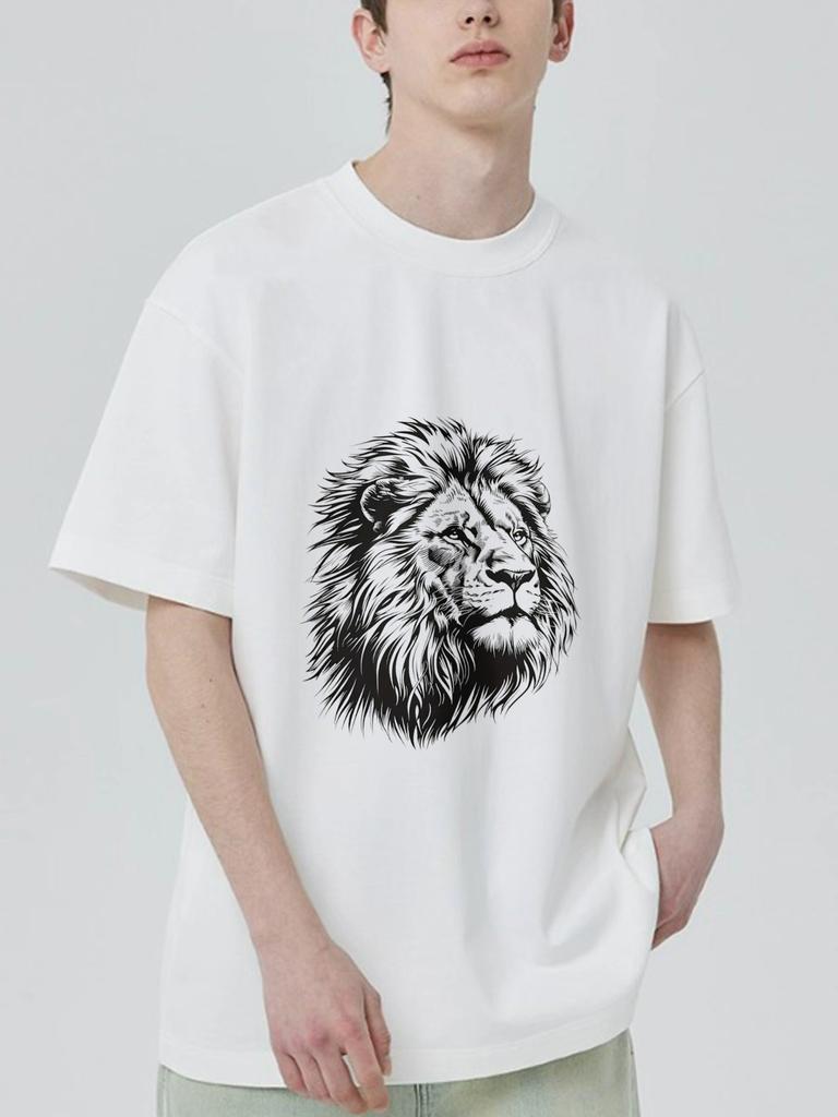 Svart T-shirt med lejontryck för fritidsbruk
