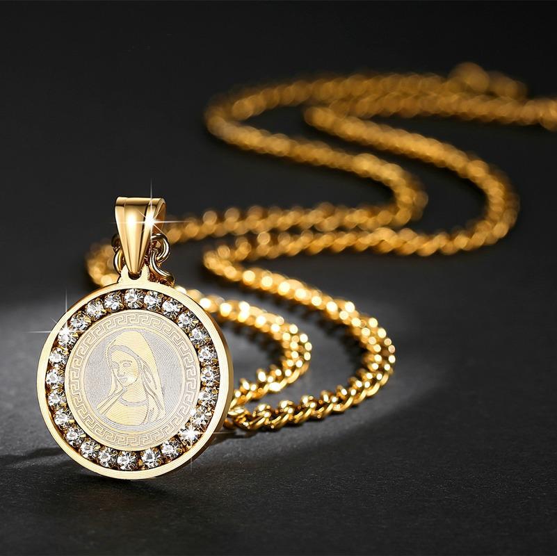 Золотые медальоны женские. Золотой медальон открывающийся. Gold medusa versace кулон золото. Кулон круглый золотой. Золотой медальон круглый плоский.