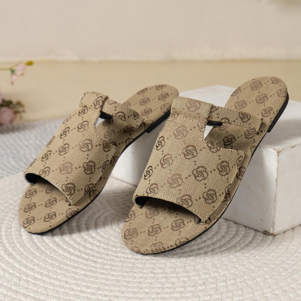 Design Women Letters Summer Flat Heels Slippers Outdoor Trend Ladies Slides Glitter Female Beach Slippers