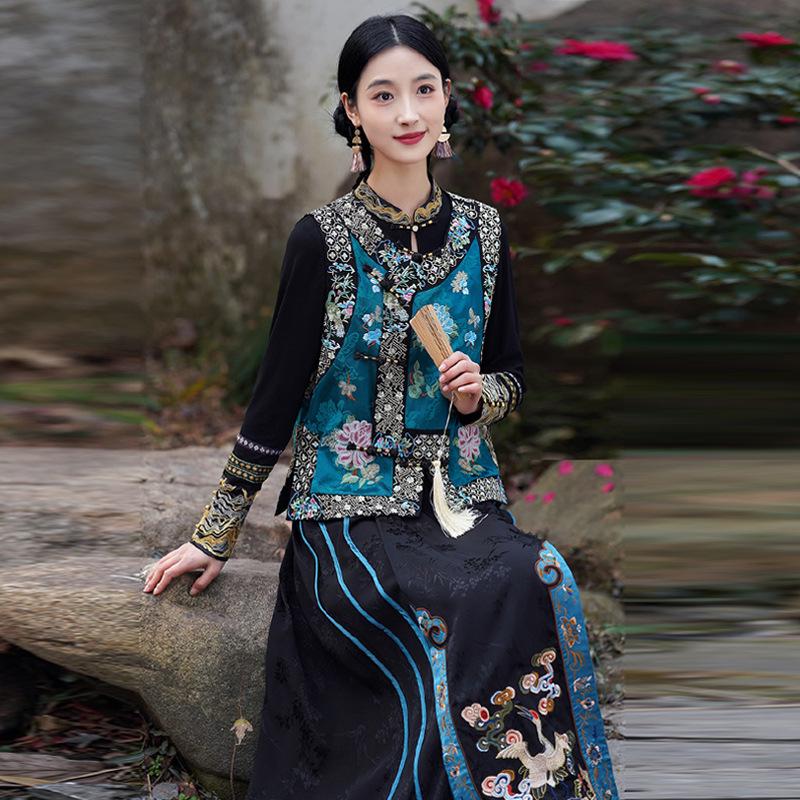 

Women s High-Quality Ethnic Style Retro Embroidered Floral Waistcoat XXL синий