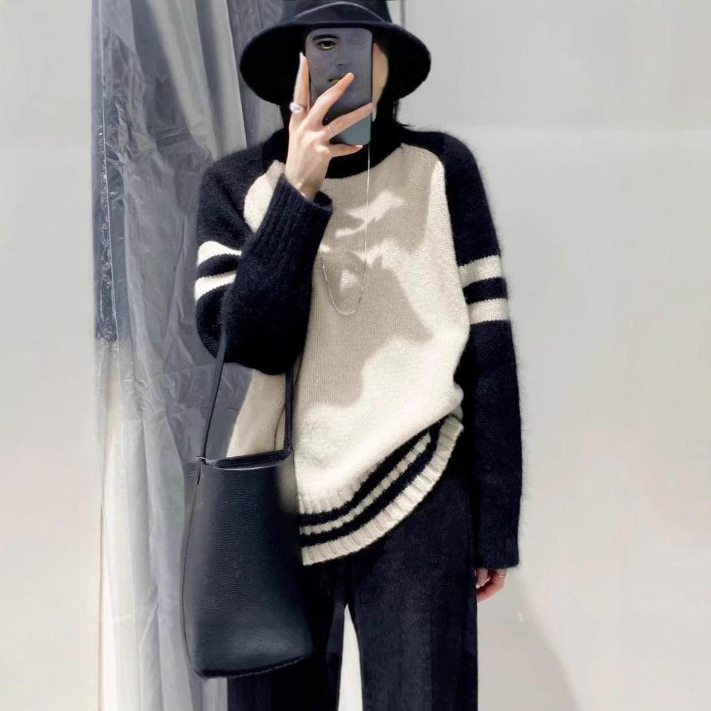 Women's 2024 Autumn/Winter Pure Wool Color-Block Round Neck Sweater – Long Sleeve, Loose, Slimming, Versatile Knitted Pullover.