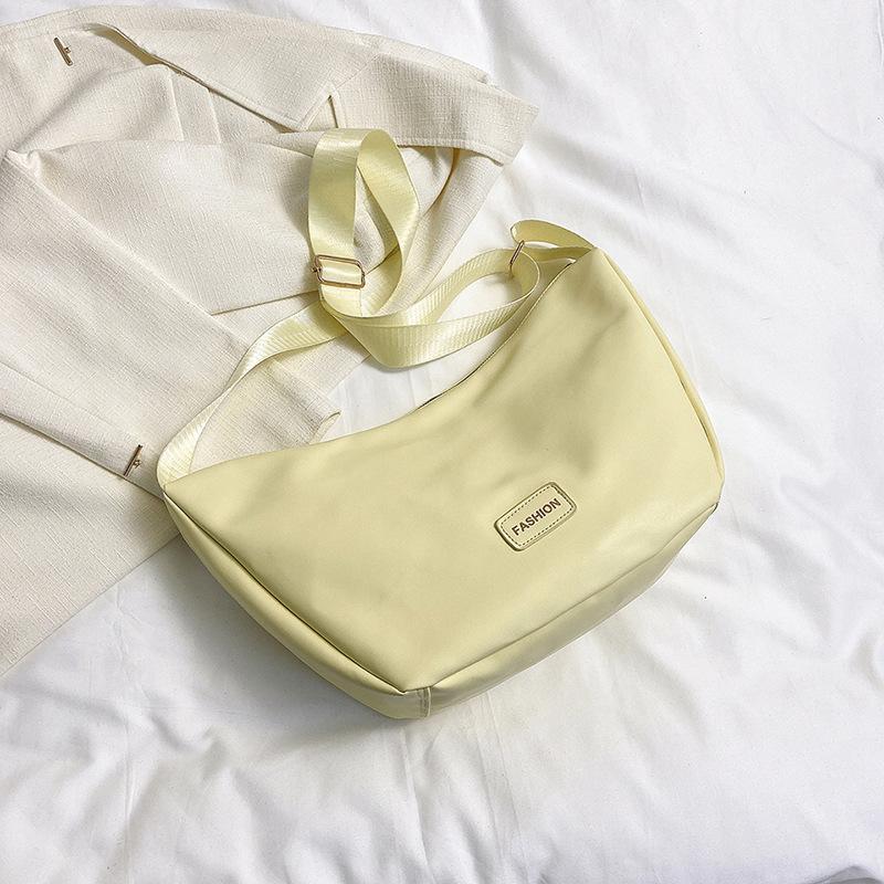 

Soft leather solid color fashion this year popular shoulder messenger bag 2025 spring and summer new foreign style dumpling bag foreign style women