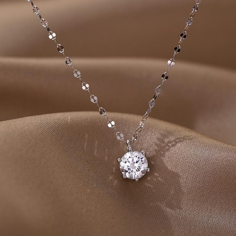 Korean Style Diamond Zirconia Clavicle Necklace for Women - Retro Fashion, Simple & Trendy Ornaments