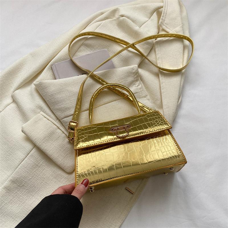 Chic Street Style Shoulder Bag For Summer 2023 Trendy Medium Pu Crossbody золотой