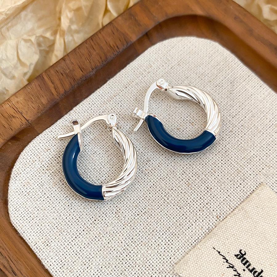 Ретро Геометрические Асимметричные Каффы для Женщин – Модные и Элегантные Серьги