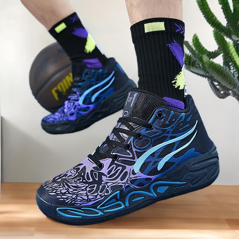 

Top-Selling Trendy Sneakers and Comfortable Casual Shoes: Fashionable Favorites520 45