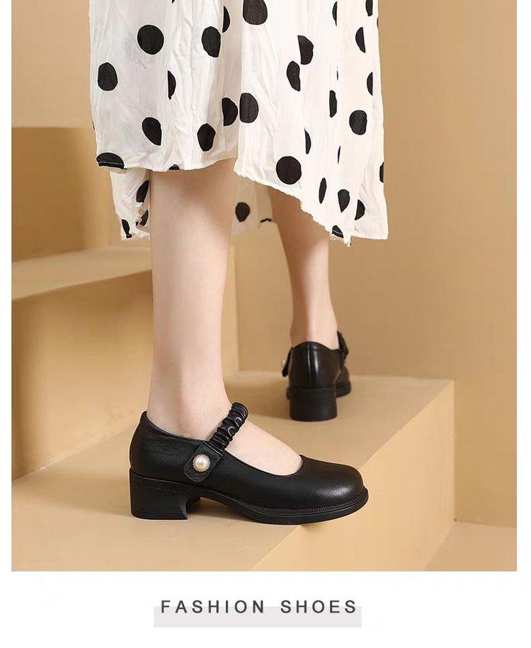 Mary Jane Women's Flat Round Toe Shoes 2025 – New Style, Low-Cut, Sleek Look