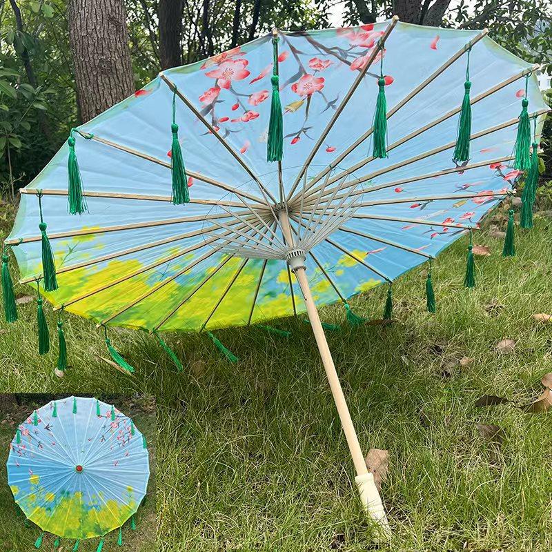 Parapluie en Papier Huilé Style Antique Chinois 82cm Parapluie Décoratif Multicolore pour Enfants Parapluie pour Costumes Photographie
