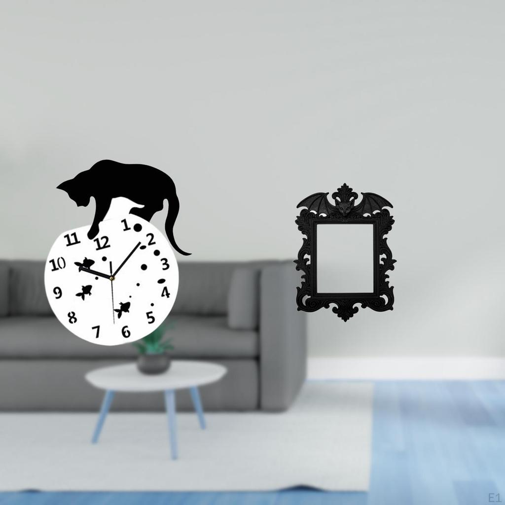 Wall Clock with Horror Artwork Picture Frame Quiet Movement Decorative Halloween Gift for Living