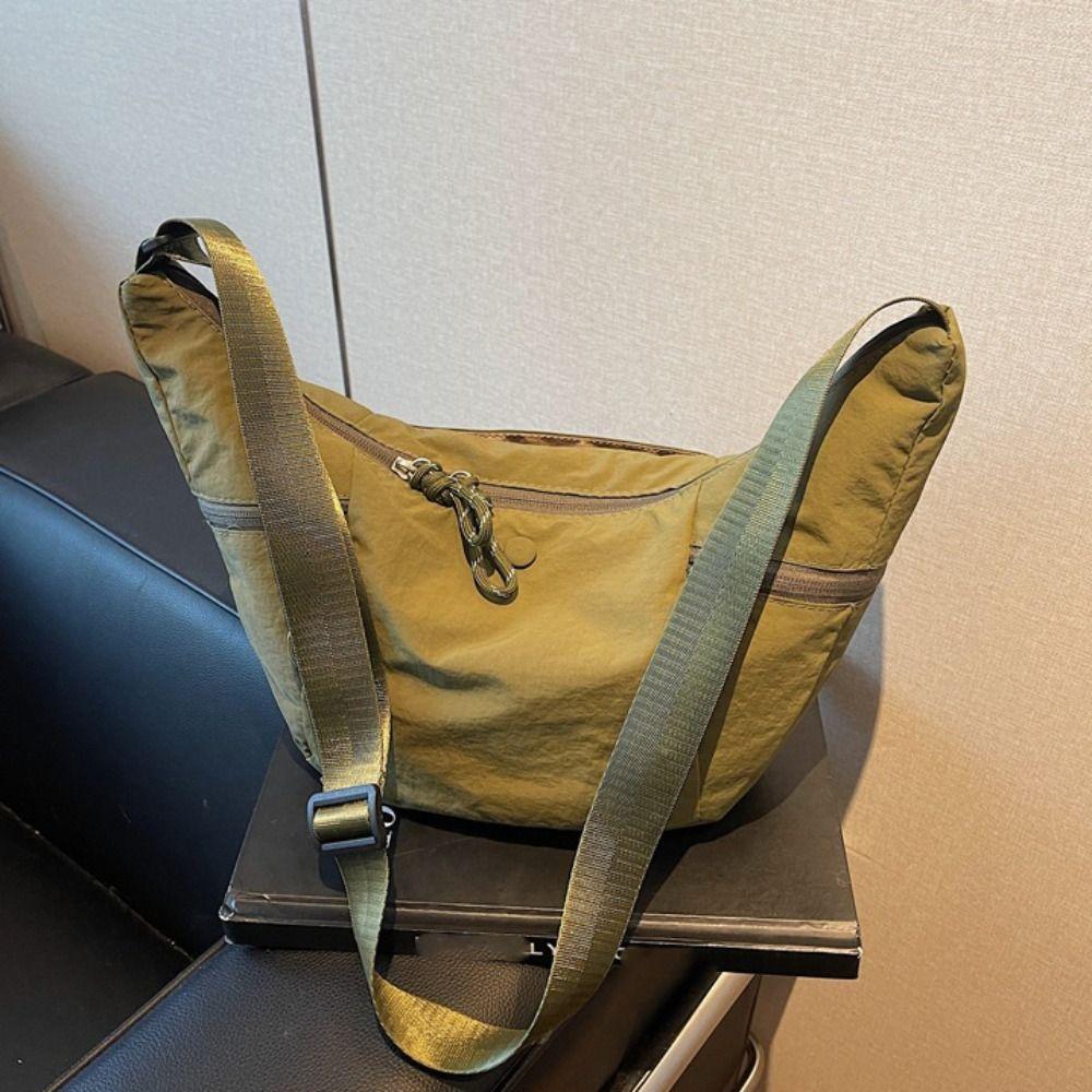 Large Capacity Nylon Dumpling Bag Solid Color Underarm Bag Portable Sports Shoulder Bag  Girls