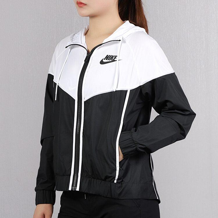 Nike Jackets Women's Hooded Moderate BQ4716-011