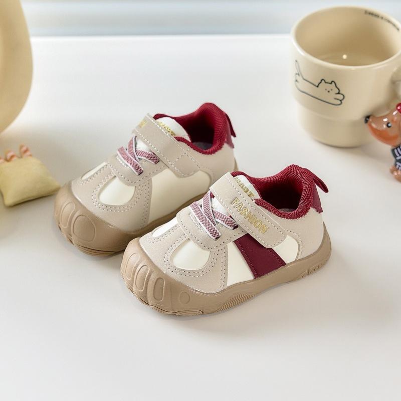 Walkers with Anti-slip and Water-resistant Soles, Soft-bottomed Single Shoes, Versatile Baby Shoes