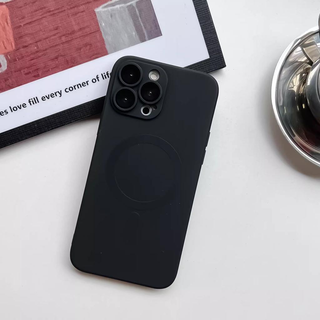 Applicable to iPhone11promax metallic paint silicone magnetic mobile phone case Apple 11 with lens film 11 all-inclusive cover