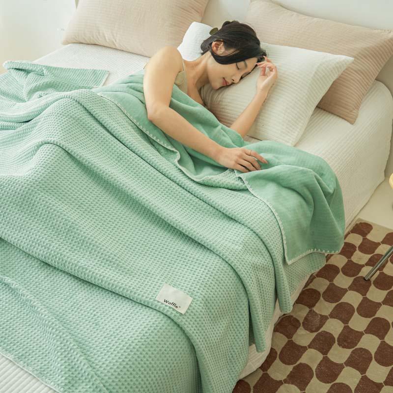 Plush Velvet Waffle Blanket - Thick Winter Throw for Bed, Sofa, or Office Nap.