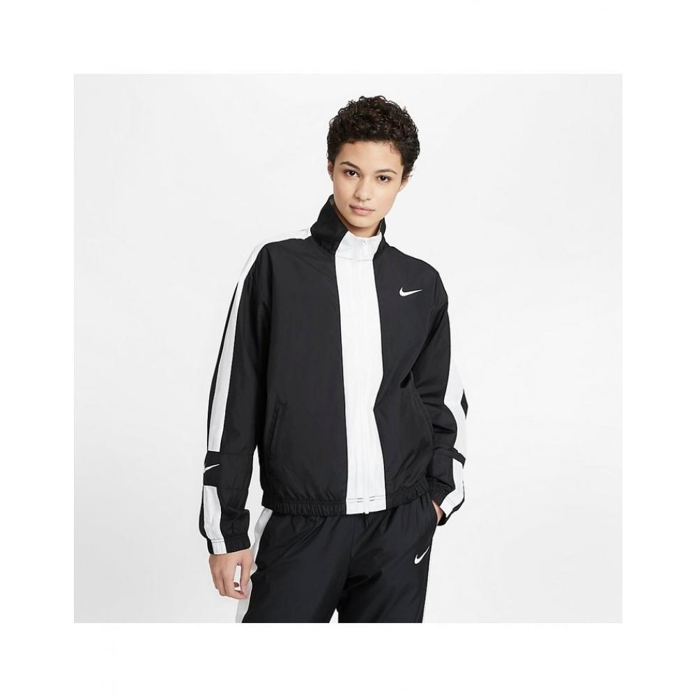 

Ветровка Nike Ripel XSXS