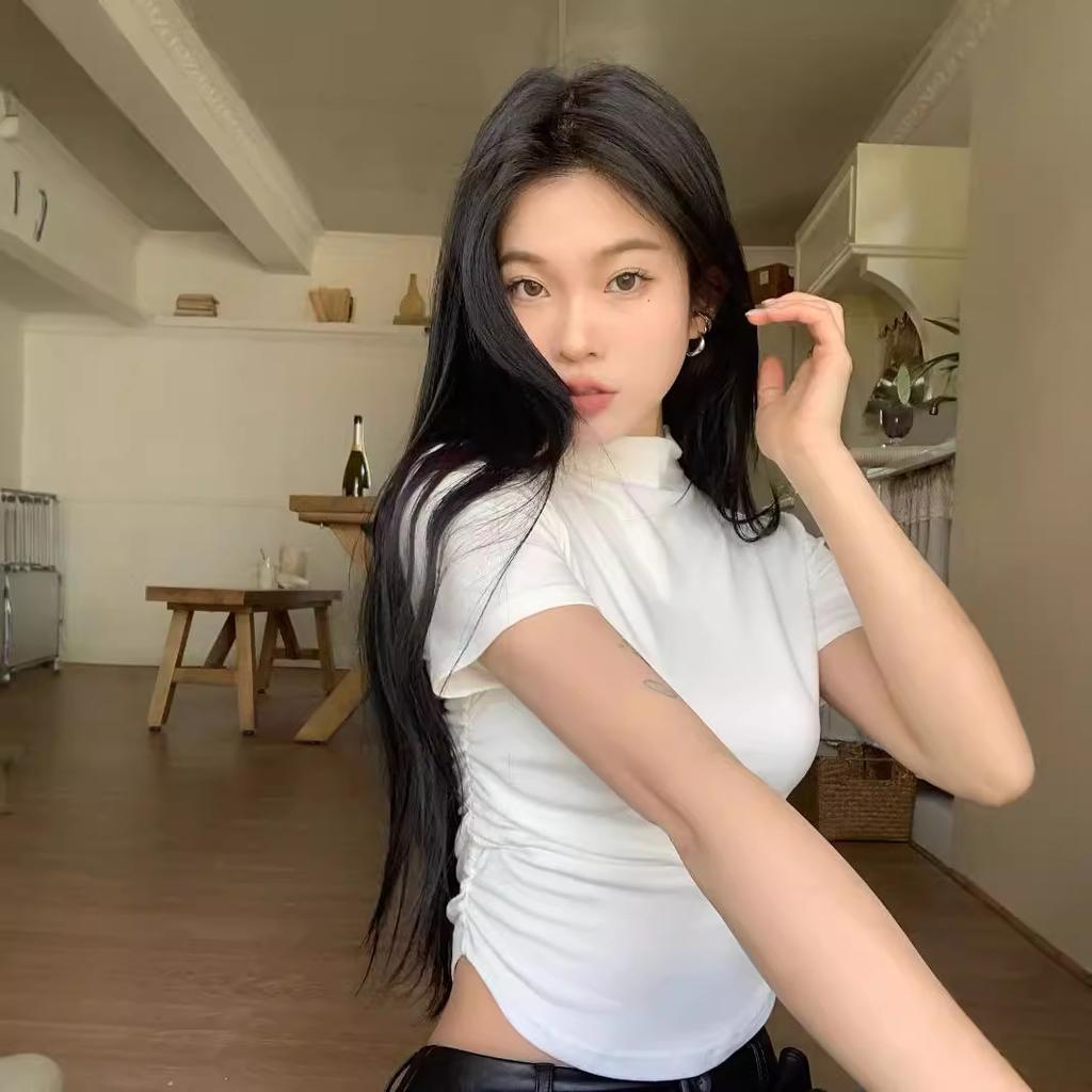 Short Slim Half-high Neck Inner Bottom Shirt for Women's Summer Hot Girl Design Slim Short-sleeved T-shirt Top