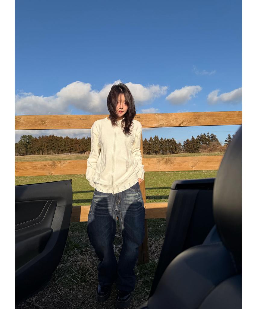 PARADIGMFILM [Ep.01] Damaged Japan Round Knit Zip-Up (Ivory)