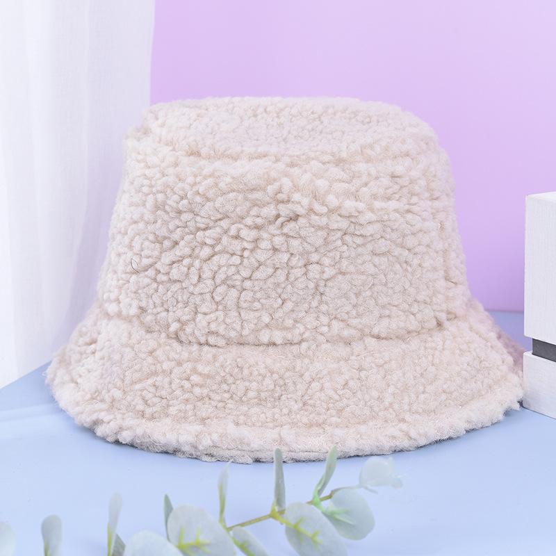 

Осенне-зимняя шляпа рыбака с вышитыми буквами и маленькой этикеткой, модная теплая плюшевая шляпа-ведро с плоским верхом One Size бежевый