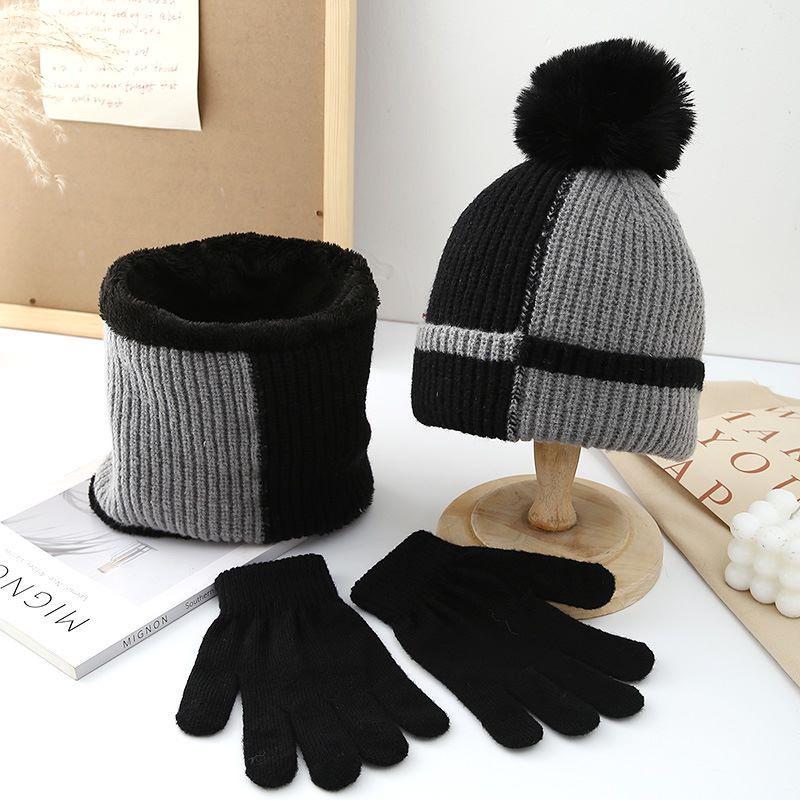 Autumn and winter hats Women's plush wool hats Winter cycling warm windproof and cold knitted hats Scarf gloves