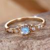Kleine runde dünne Fingerringe aus blauem Opal für Frauen im Vintage-Stil, Farbe Gold, weißer Zirkon, Ehering, Schmuckgeschenk