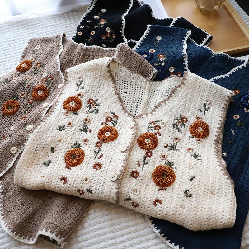 Spring Korean Style Women's Forest Style Three-dimensional Small Flower Embroidery Vest Knitted Cardigan