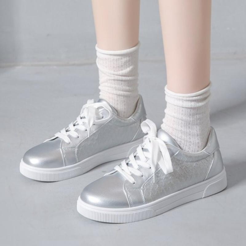 

Plus Size gold Sneakers 2026 Spring New Versatile Casual Flat Sneakers Women Fashion White Shoes 36 серебряный