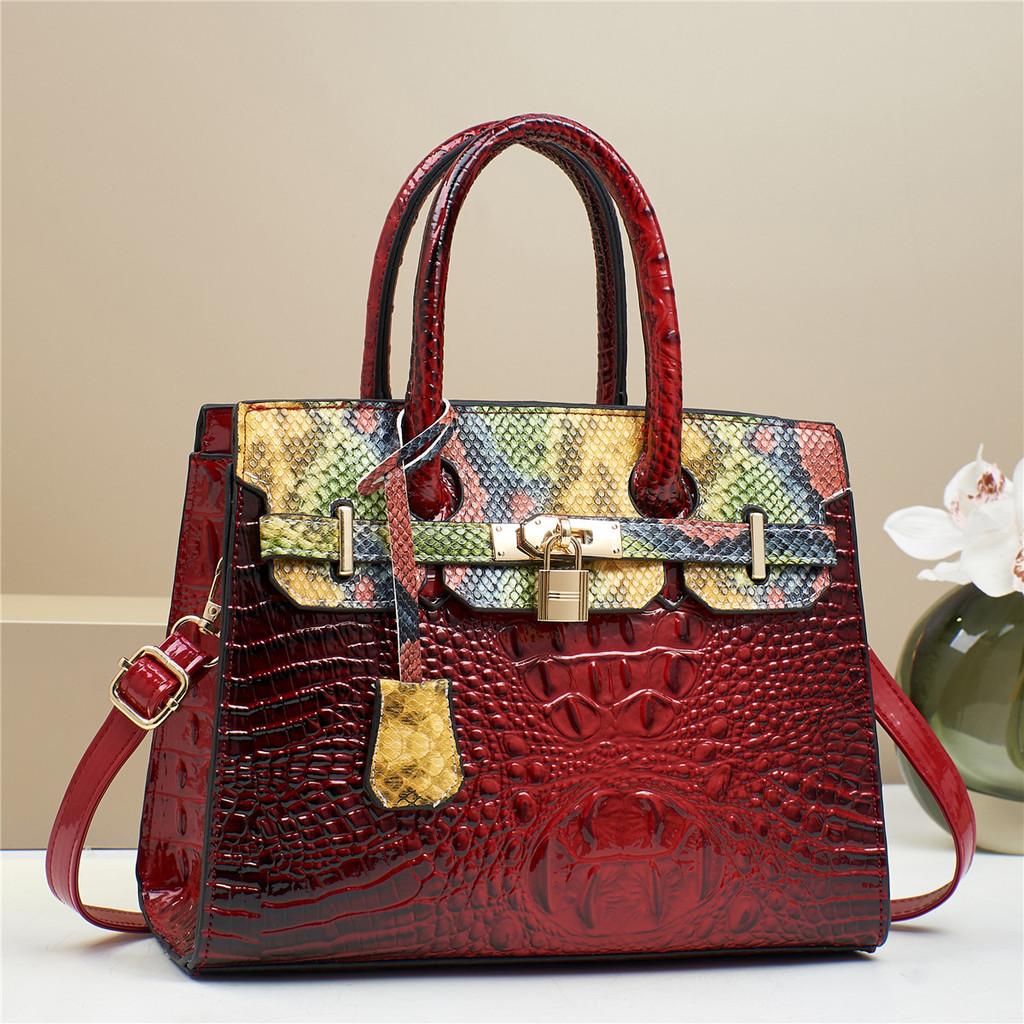 Fashion Color Blocked Gold Buckle Decor Crocodile Texture Women Shoulder Bag For Daily Carry